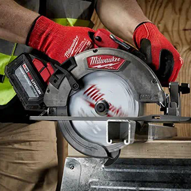 Milwaukee 53/8 inch 50 tooth Circular Saw Metal Cutting Blade