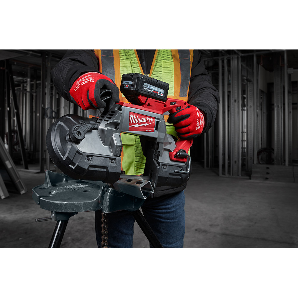 Milwaukee M18 REDLITHIUM HIGH OUTPUT XC8.0 Starter Kit from Columbia Safety