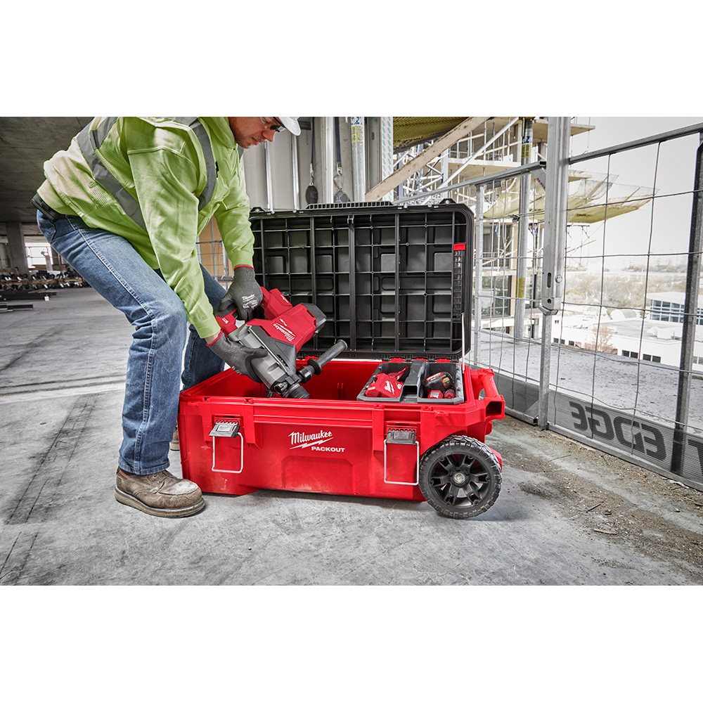 Milwaukee PACKOUT Rolling Tool Chest from Columbia Safety