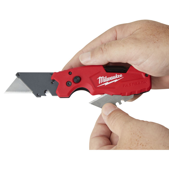 Milwaukee FASTBACKTM 6in1 Folding Utility Knife from Columbia Safety