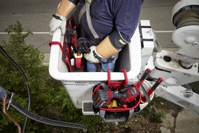 Milwaukee Bucket Hook from Columbia Safety