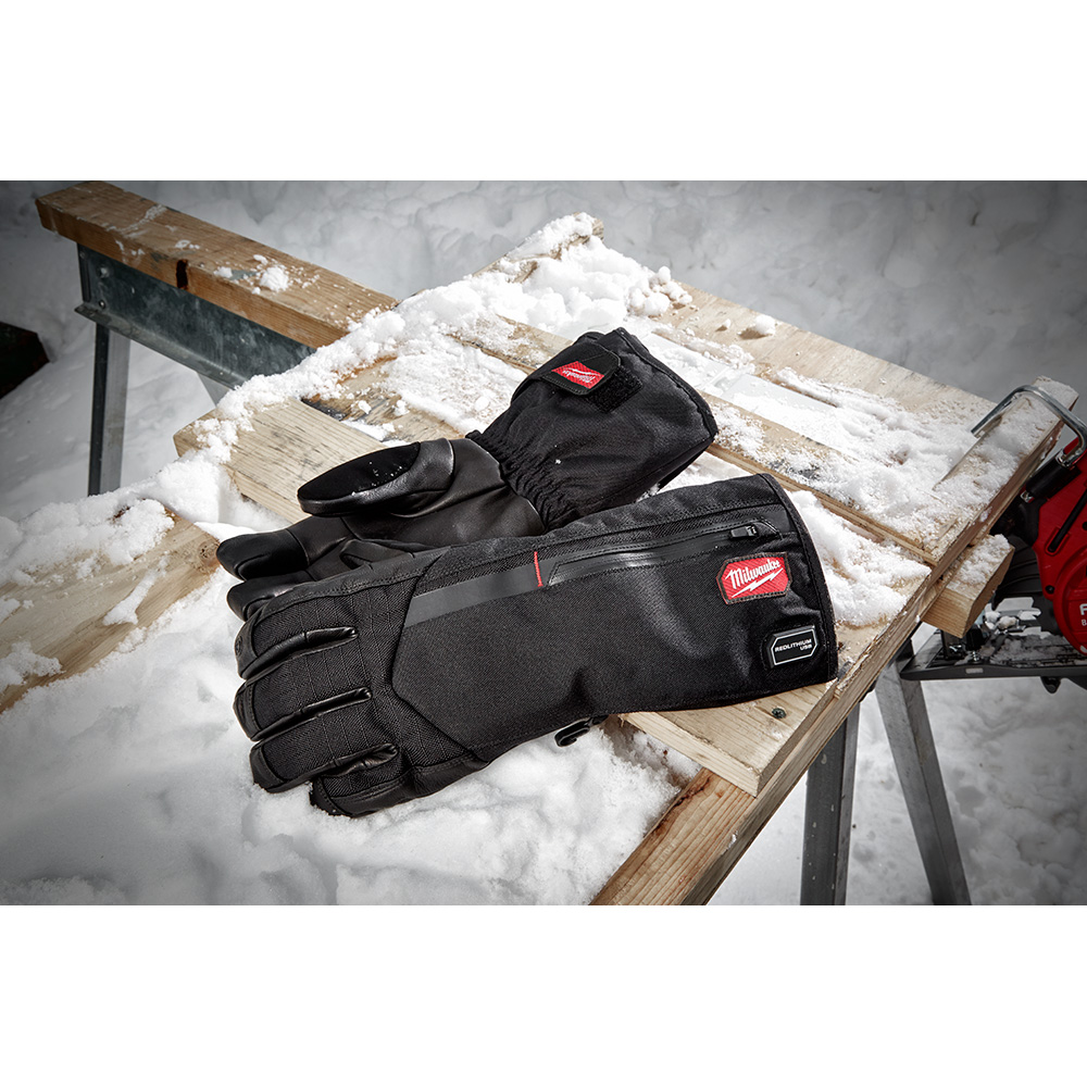 Milwaukee REDLITHIUM USB Heated Gloves from Columbia Safety